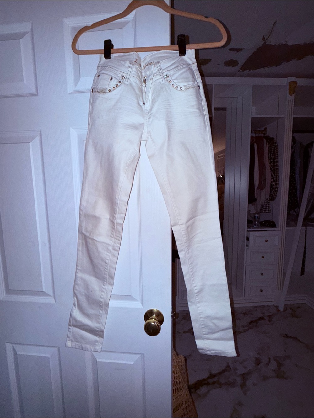 Evisu White Skinny Jeans with Studded Pockets Sz 3